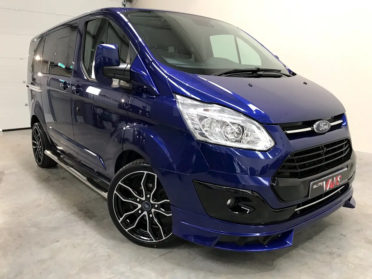 Ford Tourneo Custom Tourneo Custom 2.0 TDCI EcoBlue 310 L Titanium Plus 1