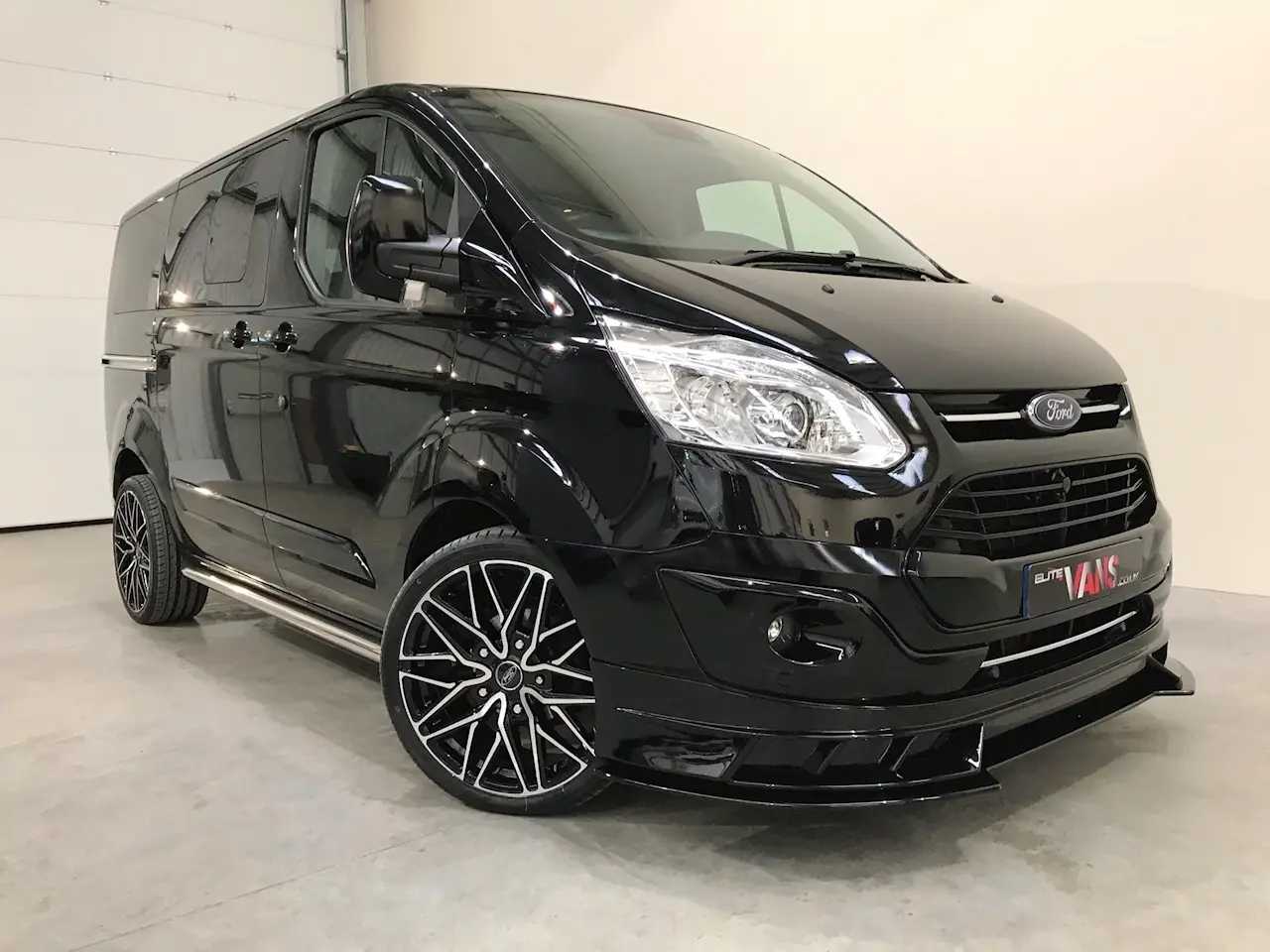 Ford Tourneo Custom Tourneo Custom 2.0 TDCI EcoBlue 310 L Titanium 2