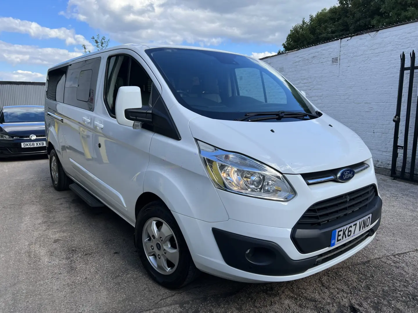 Ford Tourneo Custom Tourneo Custom 2.0 TDCI EcoBlue 310 L Titanium Plus 5