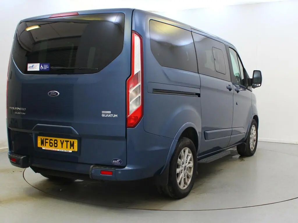 Ford Tourneo Custom Tourneo Custom 2.0 TDCI EcoBlue 320 L Titanium 4