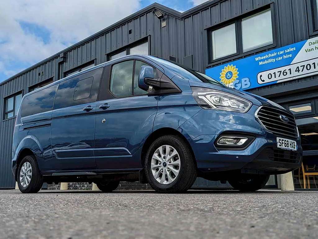 Ford Tourneo Custom Tourneo Custom 2.0 TDCI EcoBlue 320 S Titanium Plus 6
