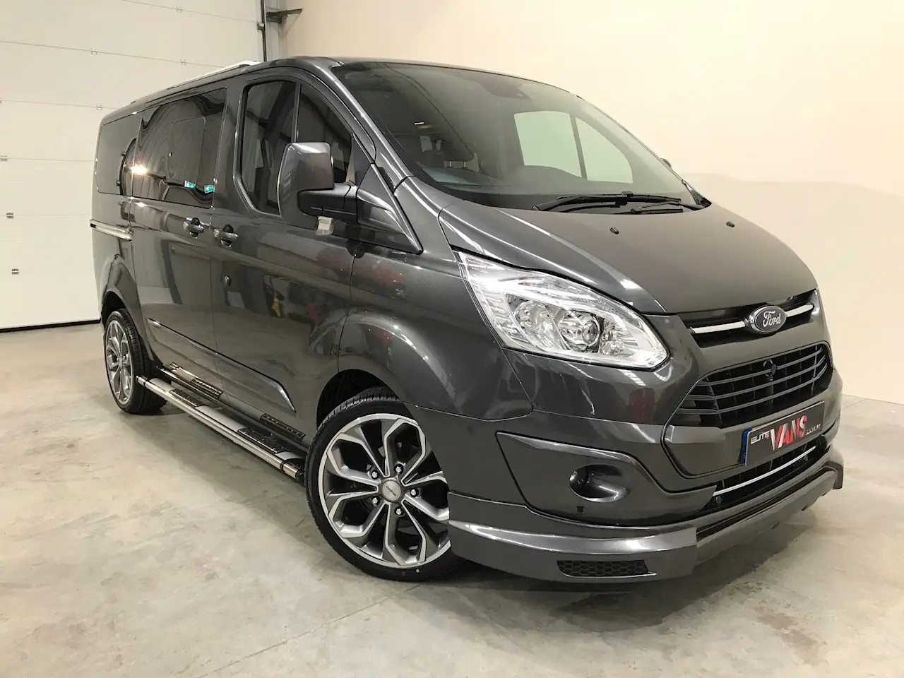 Ford Tourneo Custom Tourneo Custom 2.2 TDCI 300 L Titanium Plus 5