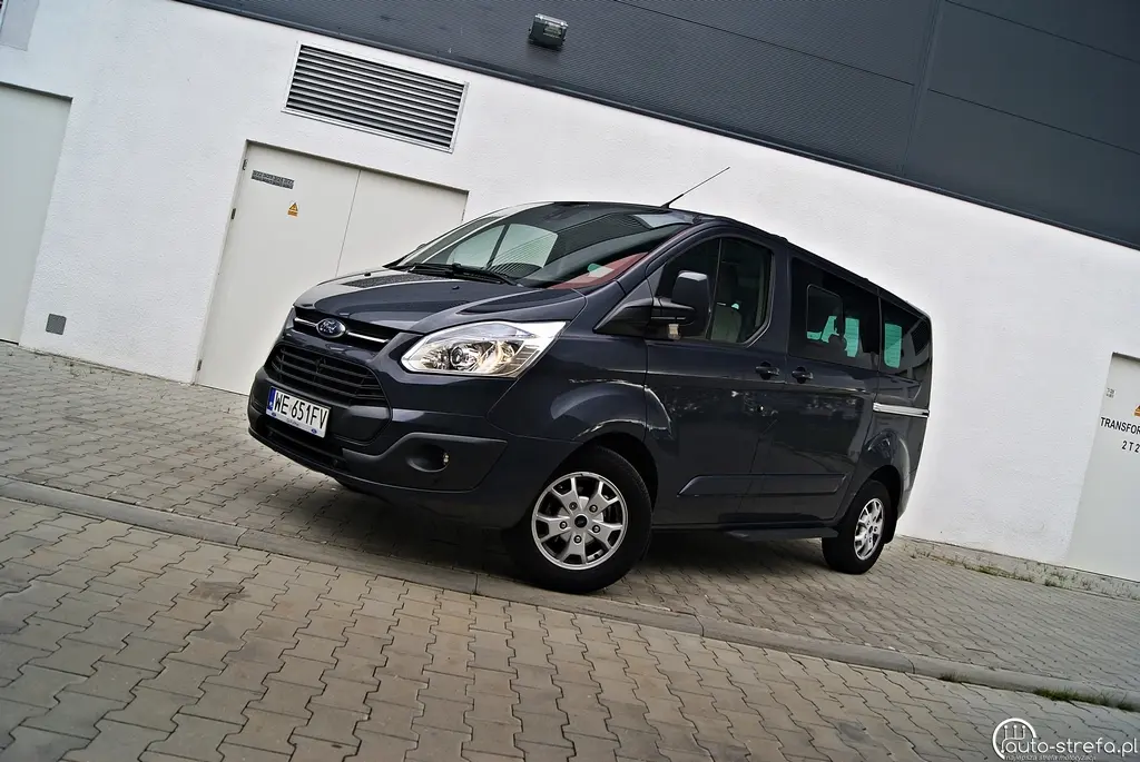 Ford Tourneo Custom Tourneo Custom 2.2 TDCI 300 S Titanium 0