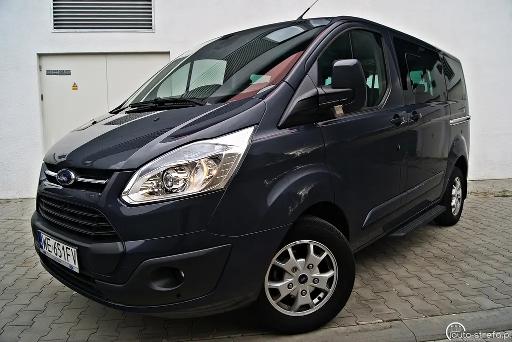 Ford Tourneo Custom Tourneo Custom 2.2 TDCI 300 S Titanium 2