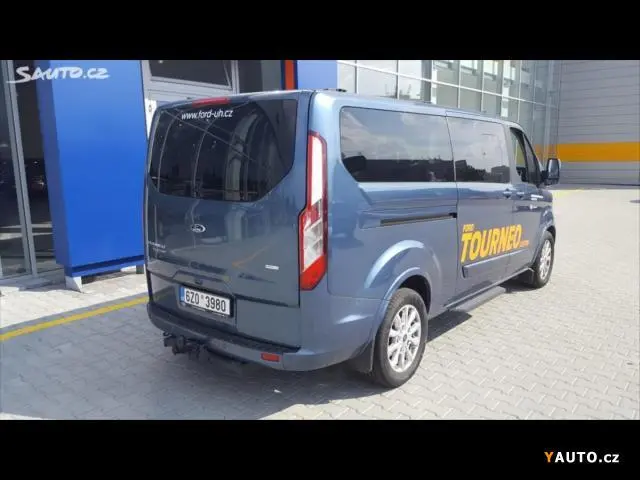 Ford Tourneo Custom Tourneo Custom 2.2 TDCI 300 L Titanium Plus 6