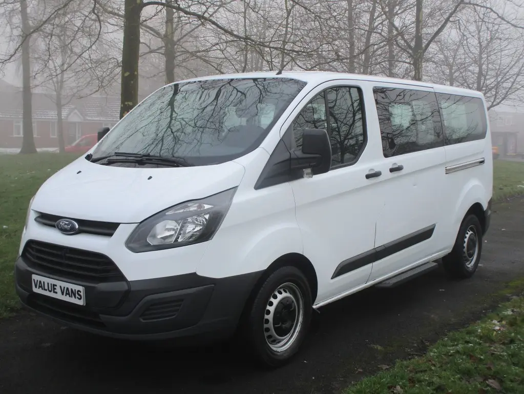 Ford Tourneo Custom Tourneo Custom 2.2 TDCI 300 S Titanium 7