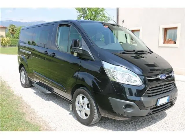 Ford Tourneo Custom Tourneo Custom 2.2 TDCI 300 S Trend 4