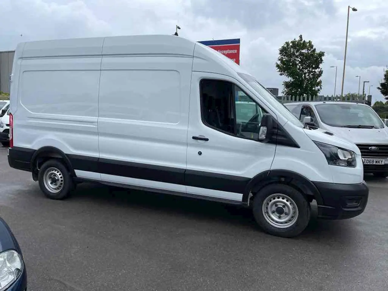 Ford Transit Transit 2.0 EcoBlue 350 E Deluxe 3