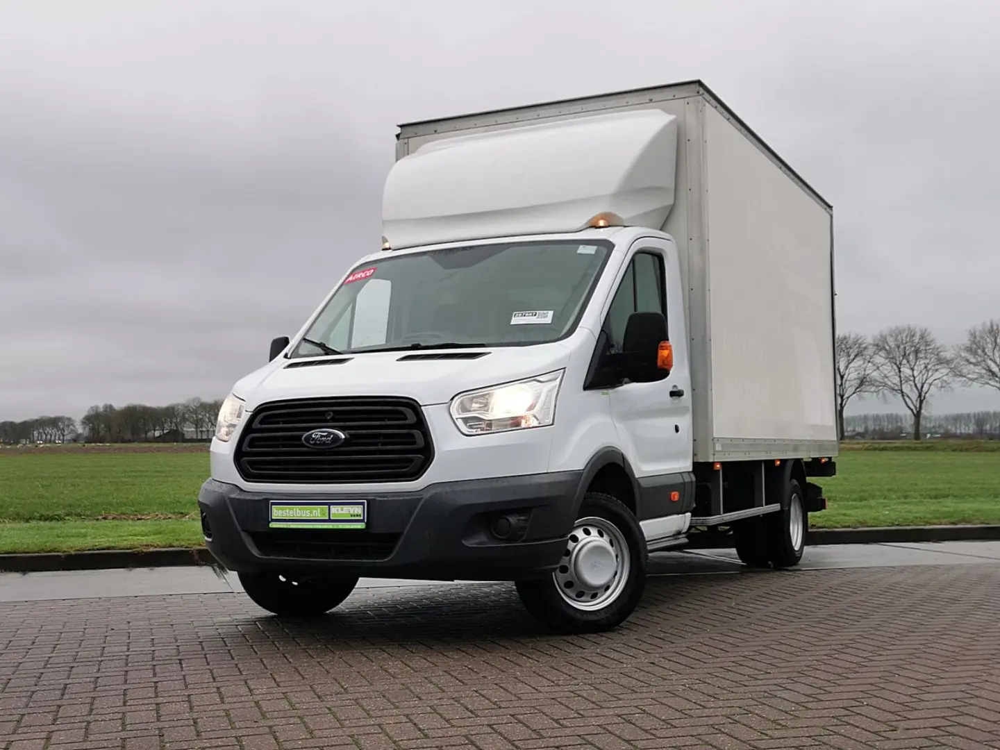 Ford Transit Transit 2.0 TDCI 300 L 1