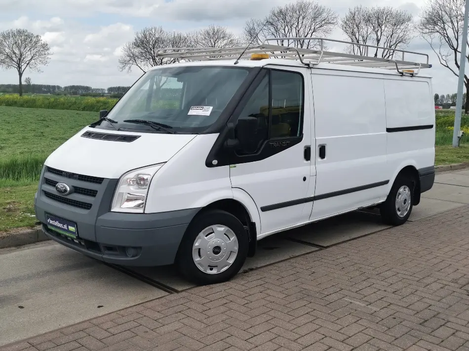 Ford Transit Transit 300 M TDCi 5