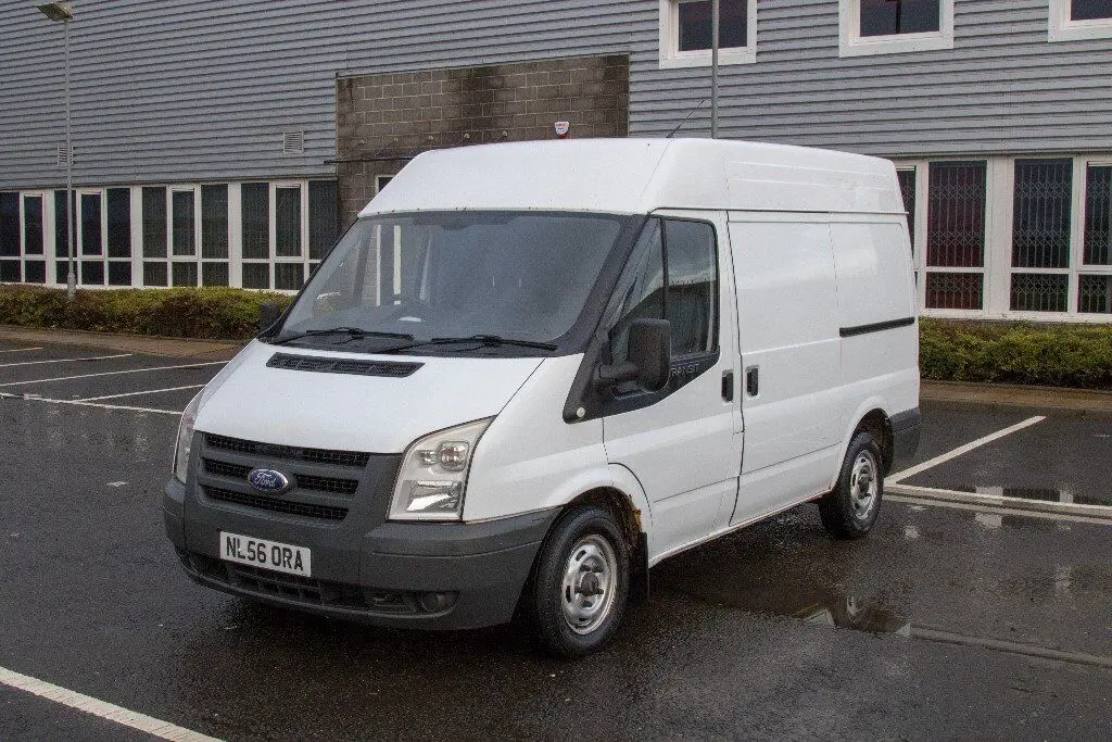 Ford Transit Transit 300 SF FWD 4