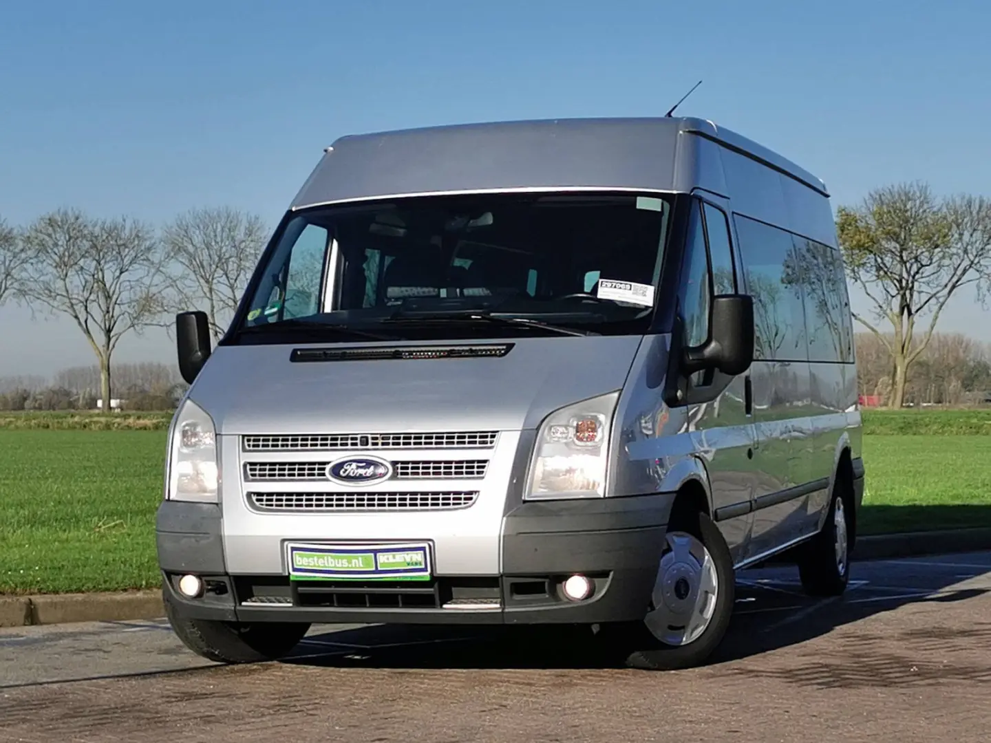 Ford Transit Transit 300 SF FWD 4
