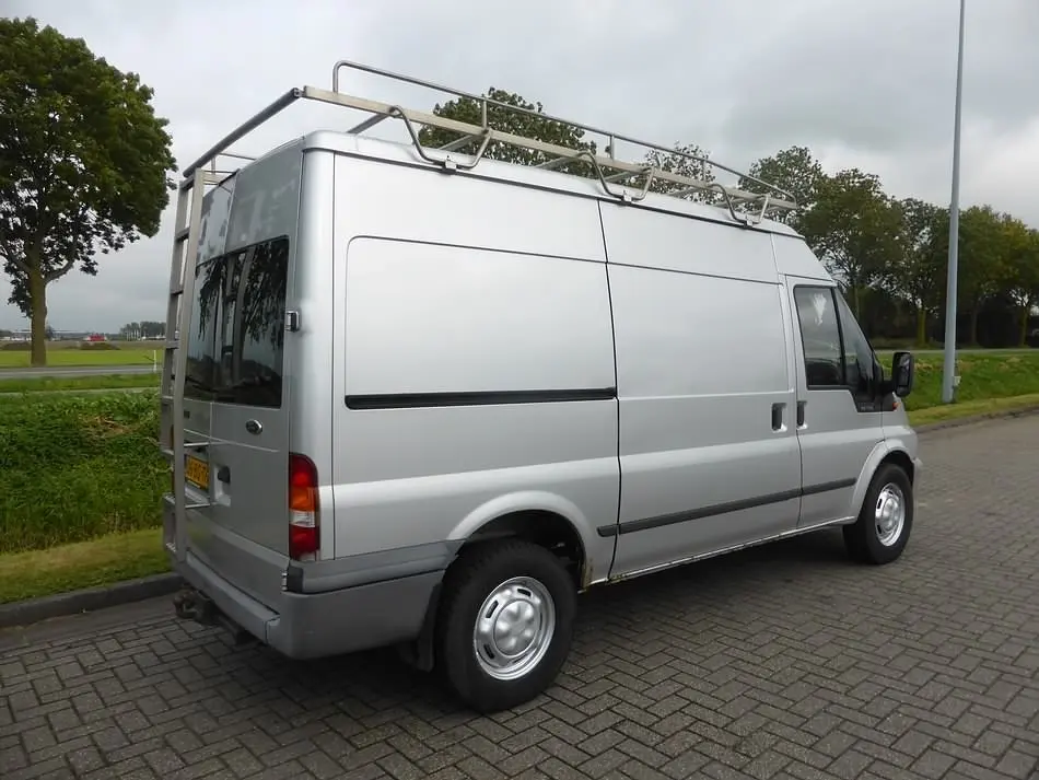 Ford Transit Transit 330 M FWD 2