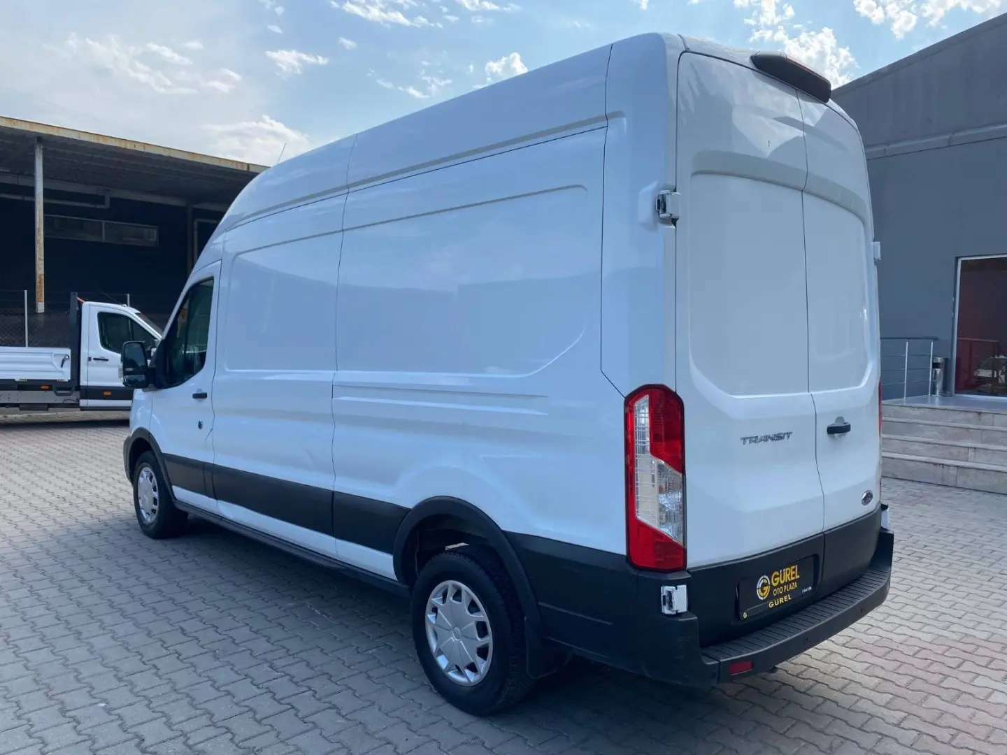 Ford Transit Transit 350 L Yüksek Tavan 4