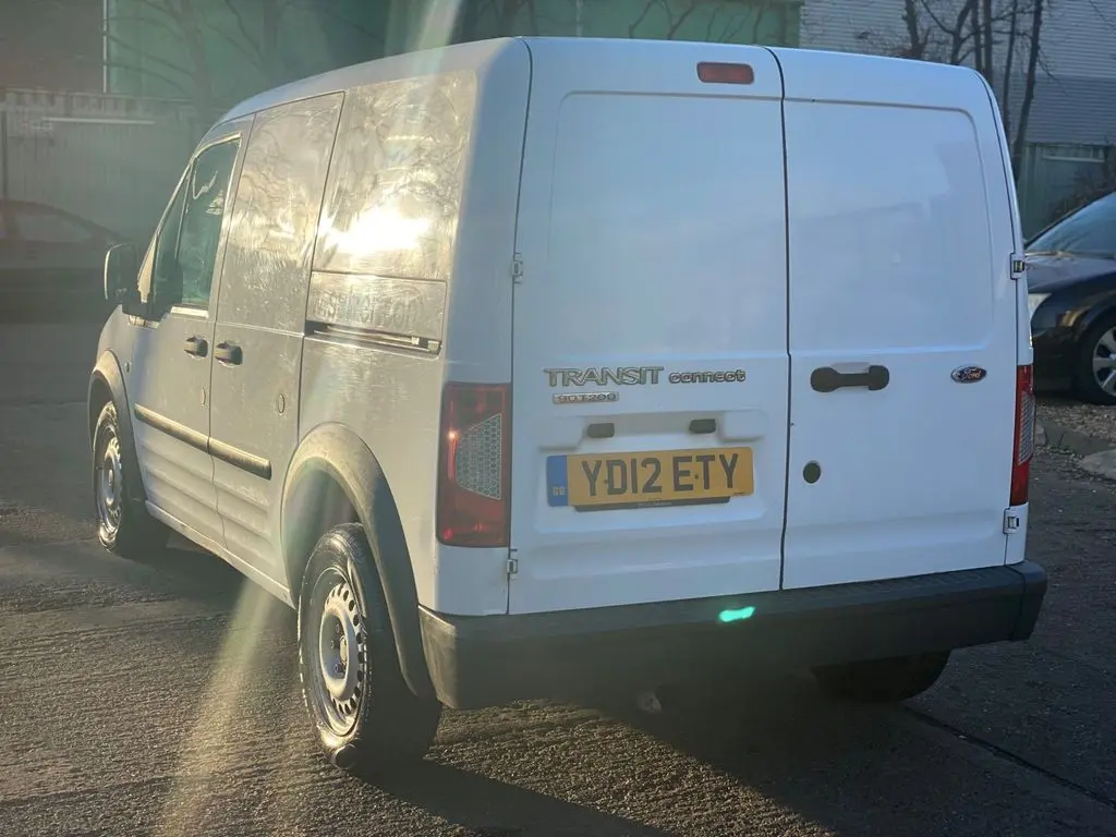 Ford Transit Connect Transit Connect 1.8 TDCI T200 S SWB LX 5