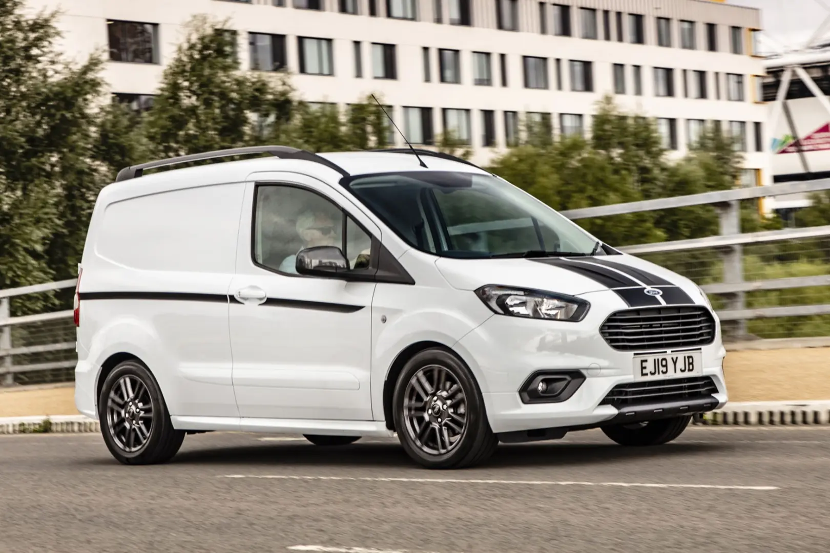 Ford Transit Courier Transit Courier 1.5 TDCI Deluxe 6