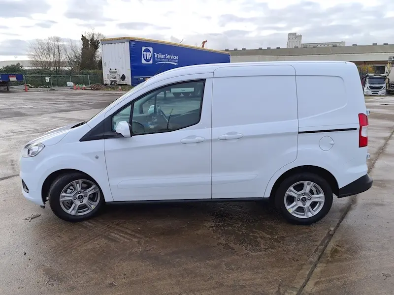 Ford Transit Courier Transit Courier 1.5 TDCI Deluxe 7