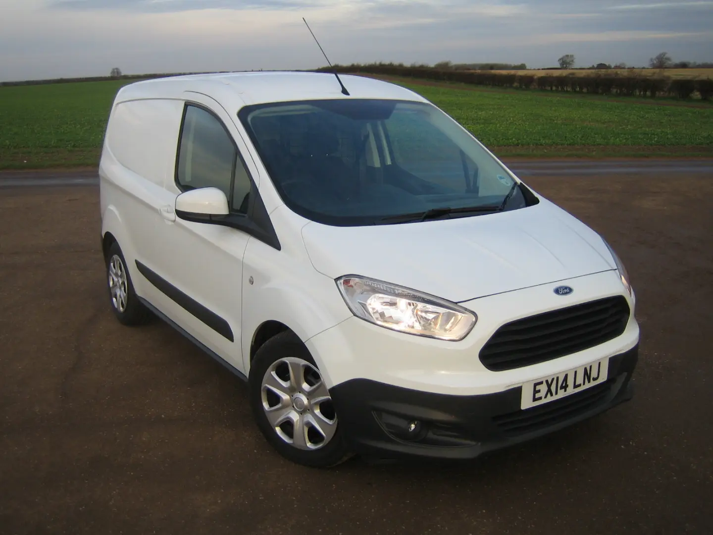 Ford Transit Courier Transit Courier 1.5 TDCI Deluxe 1