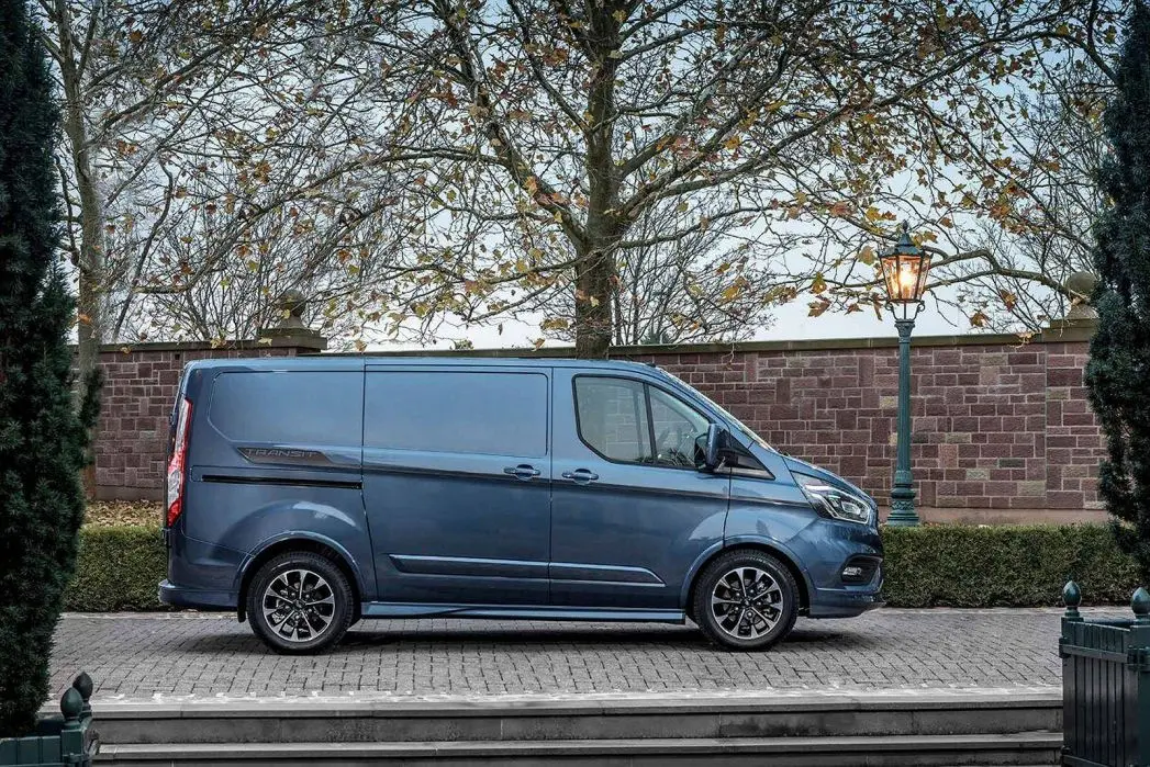 Ford Transit Custom Transit Custom 2.0 EcoBlue 340 L Trend 1
