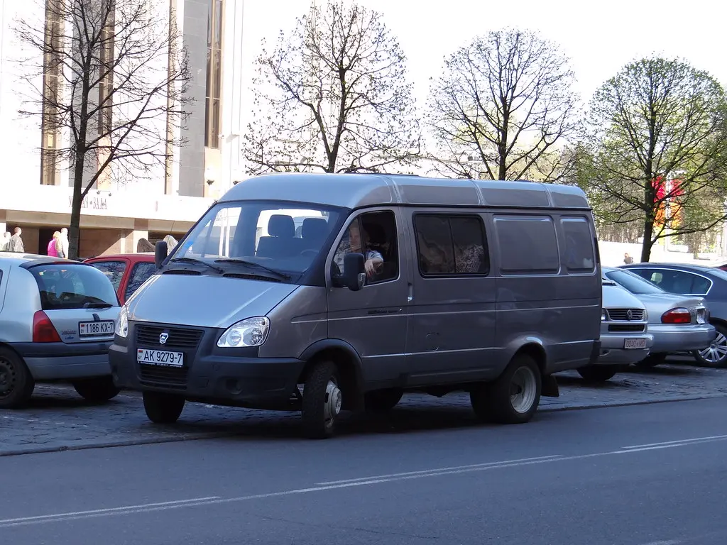 GAZ  GAZella Gaz Trans 2705 1