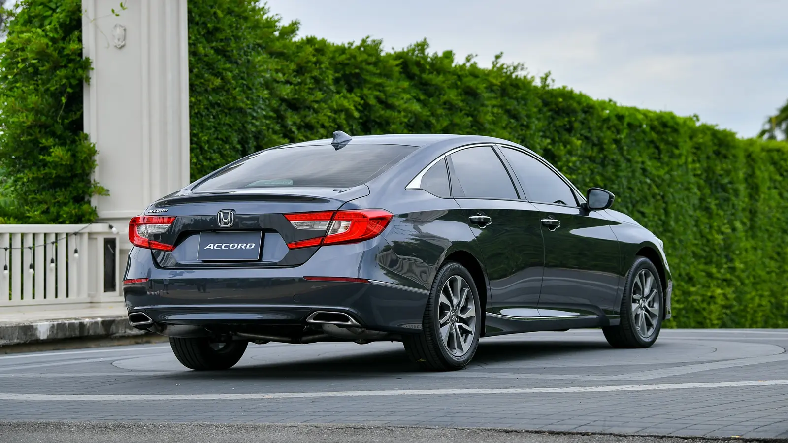 Honda Accord Accord 1.5 VTEC Executive CVT 7