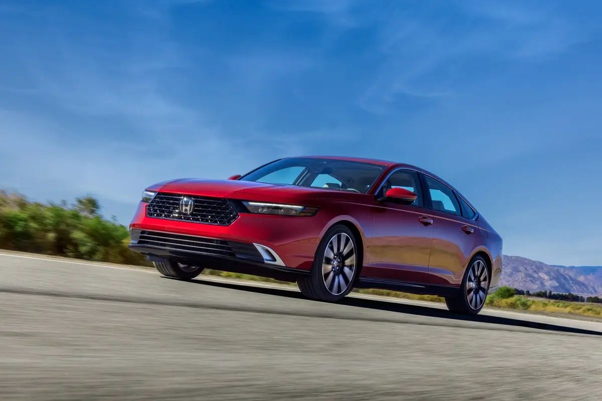 Honda Accord Accord 1.5 VTEC Executive+ CVT 6