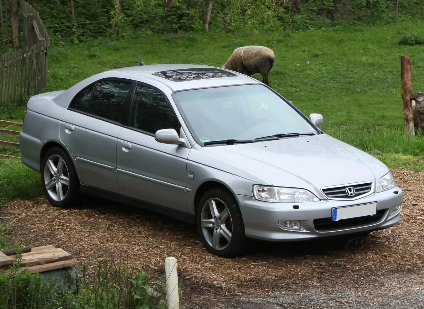 Honda Accord Accord 1.8i ES 6