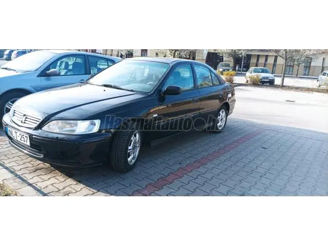 Honda Accord Accord 1.8i ES 7