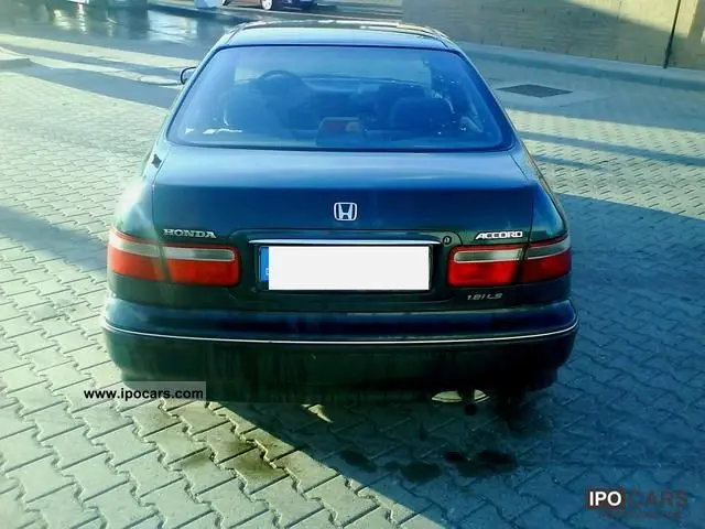 Honda Accord Accord 1.8i LS 0