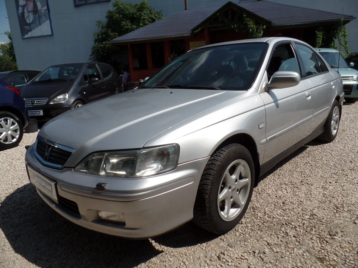 Honda Accord Accord 1.8i LS 6