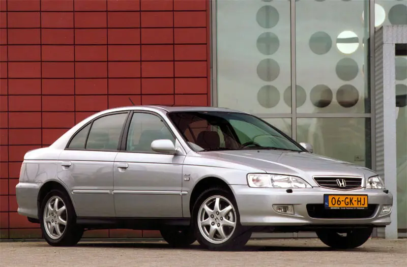 Honda Accord Accord 1.8i LS 2