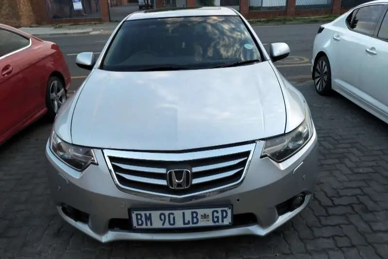 Honda Accord Accord 2.0 Executive 4