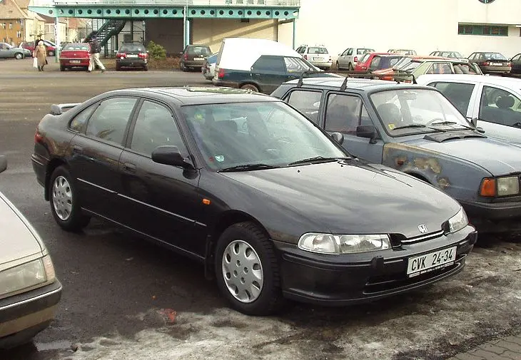 Honda Accord Accord 2.0i ES 5