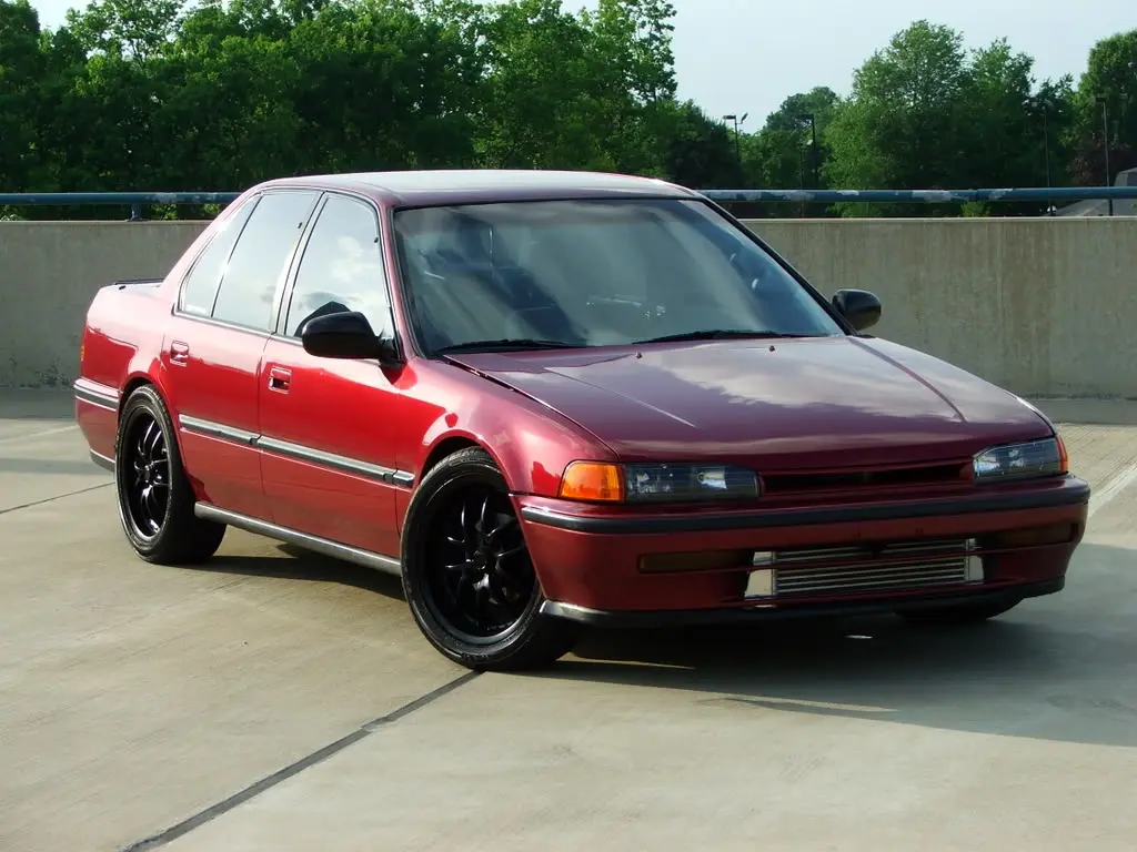 Honda Accord Accord 2.0i S 5