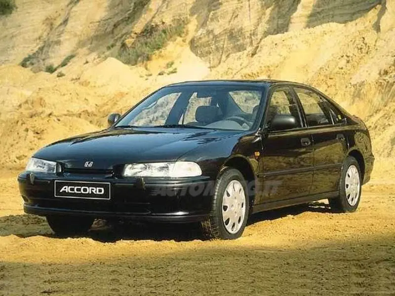 Honda Accord Accord 2.0i ES 0