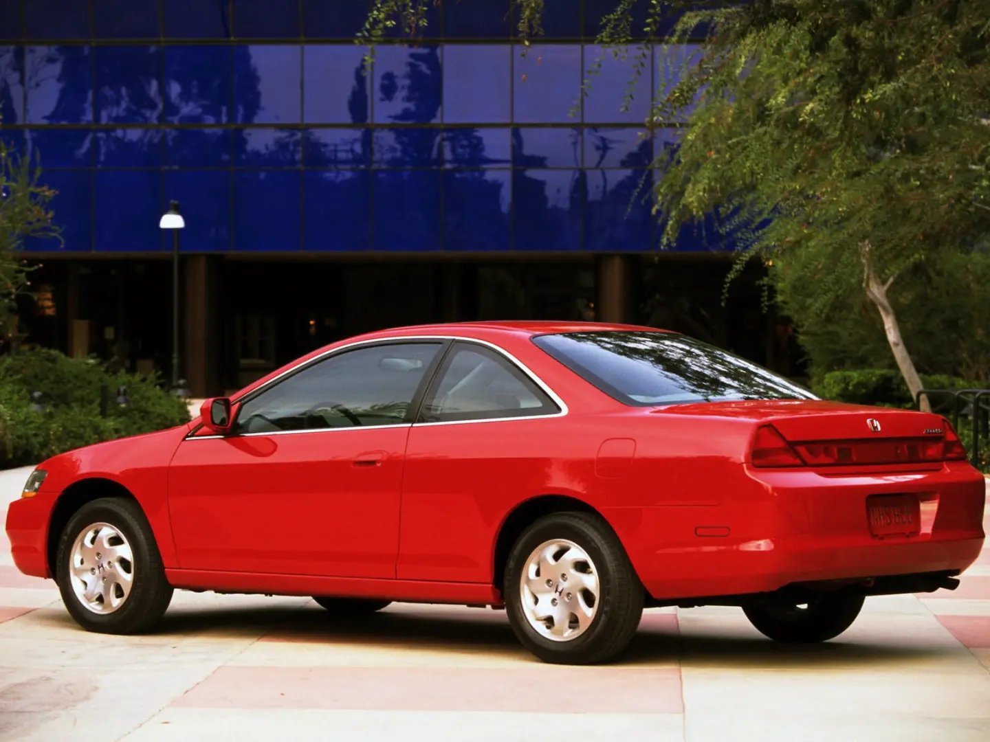 Honda Accord Accord 2.0i ES 1