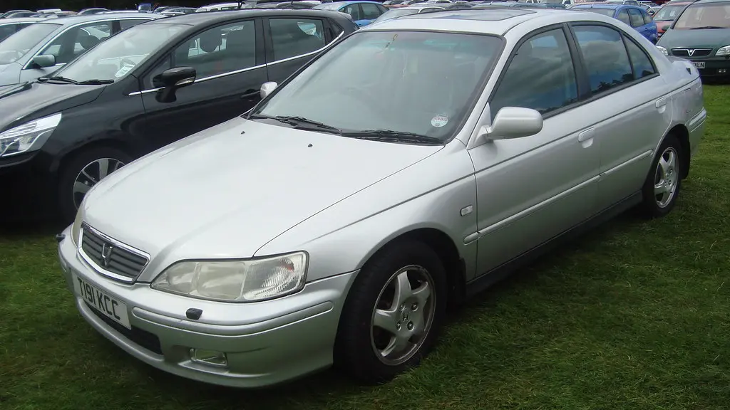 Honda Accord Accord 2.0i ES 3