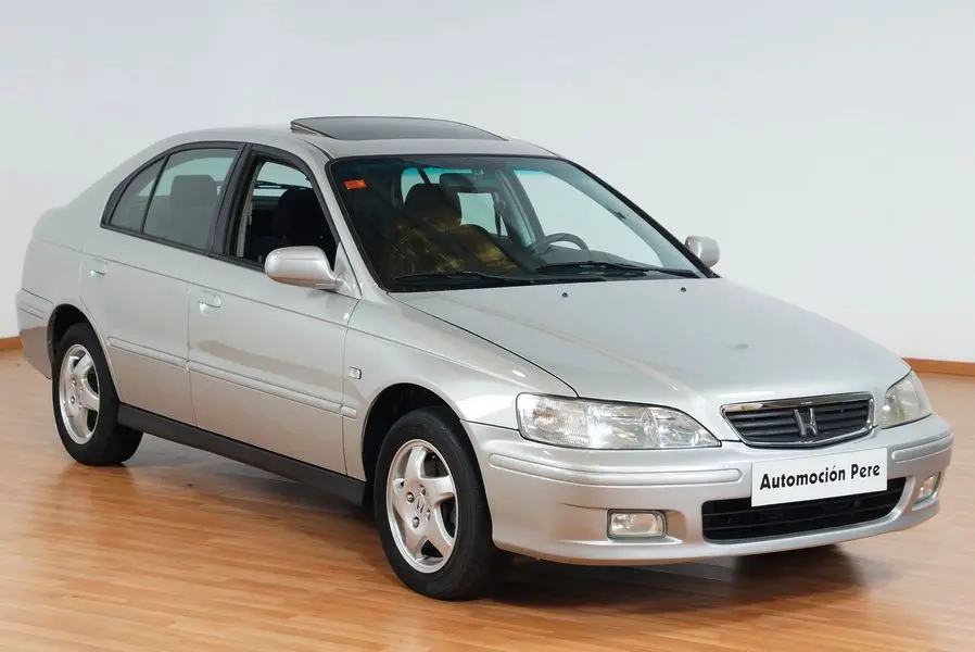 Honda Accord Accord 2.0i ES 3