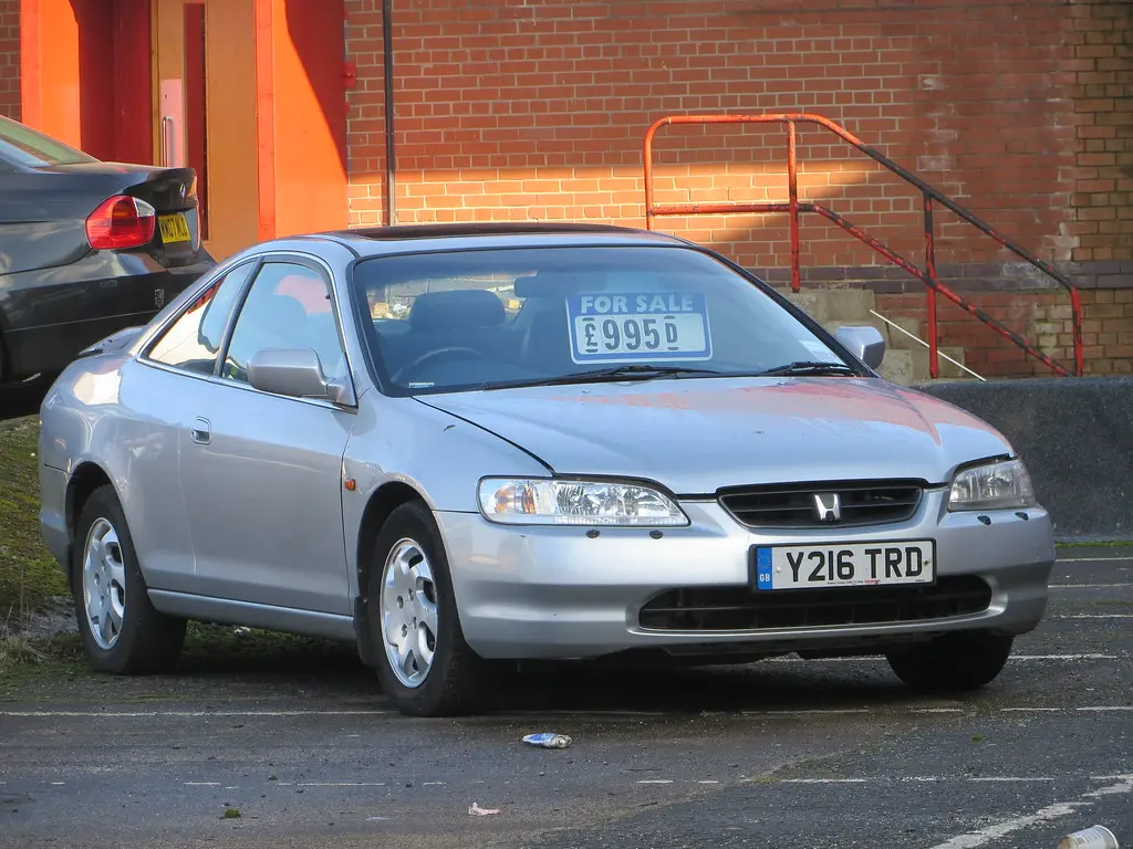 Honda Accord Accord 2.0i ES 5