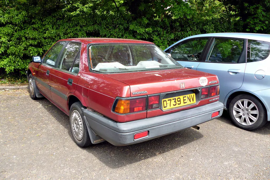 Honda Accord Accord 2.0i EX 6