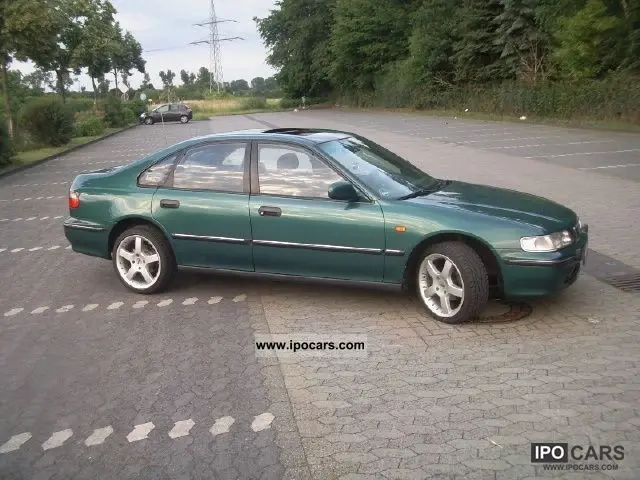 Honda Accord Accord 2.0i LS 4