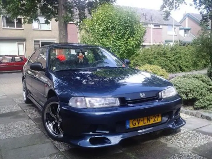Honda Accord Accord 2.0i S 4