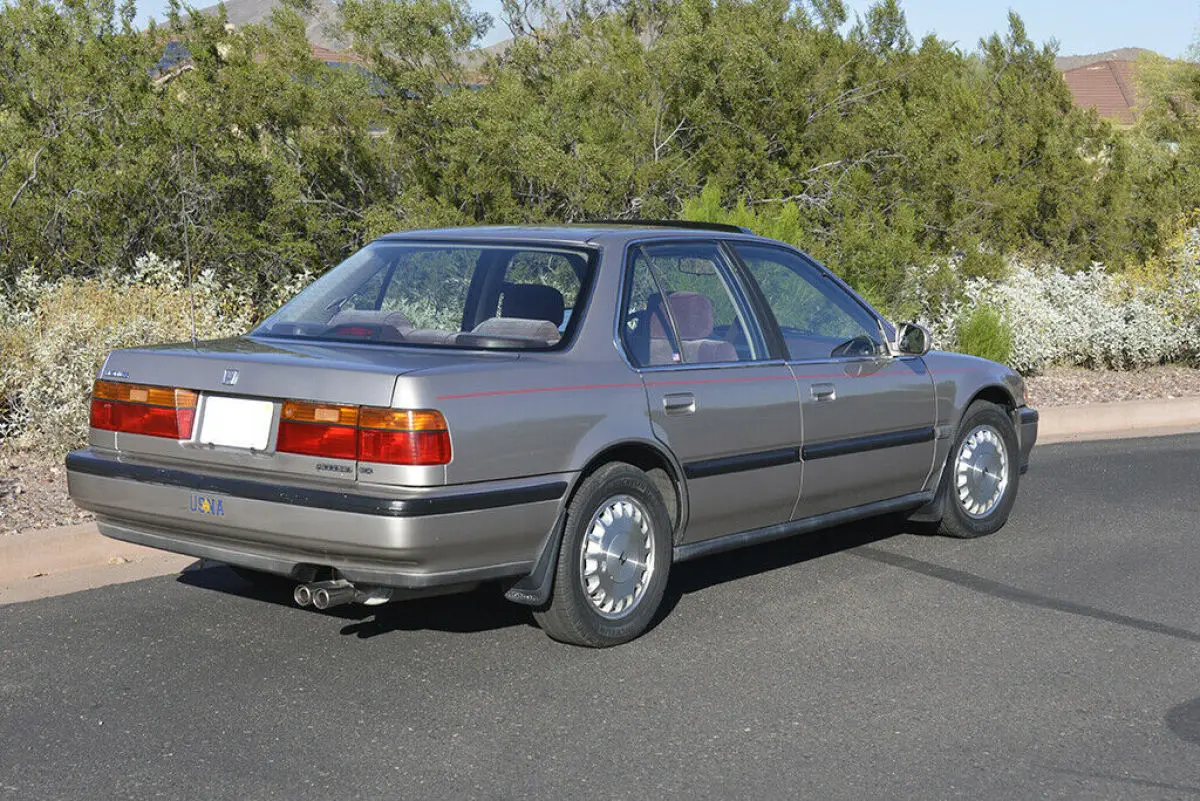 Honda Accord Accord 2.2 EX 1