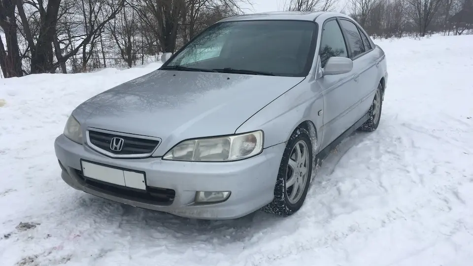 Honda Accord Accord 2.3i ES 6