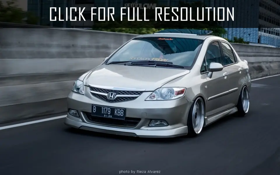 Honda City City 1.4 Comfort CVT 5