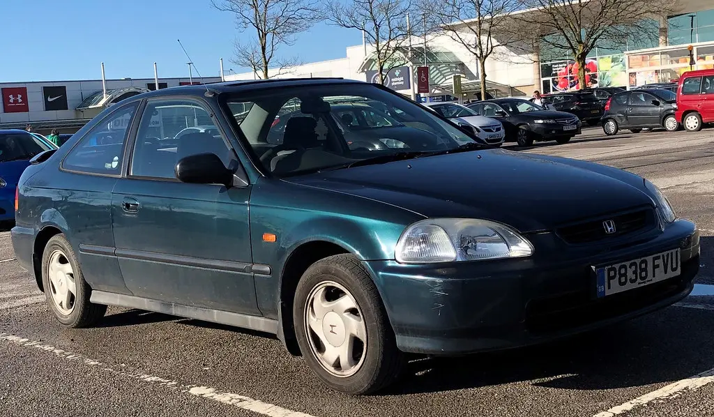 Honda Civic Civic 1.6i SR 4