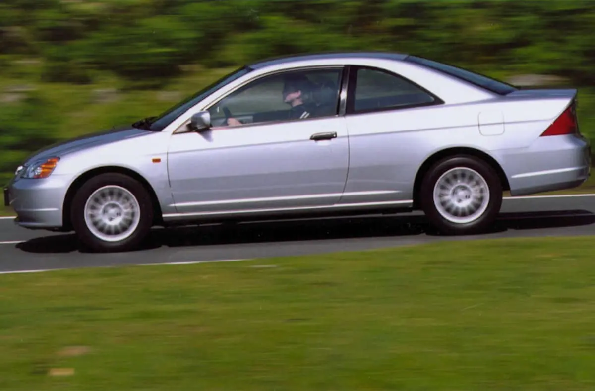 Honda Civic Civic 1.7i LS 3