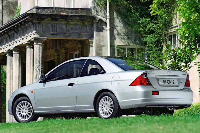 Honda Civic Civic 1.7i LS 5