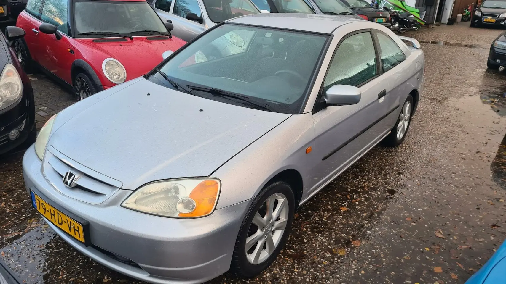 Honda Civic Civic 1.7i LS 5