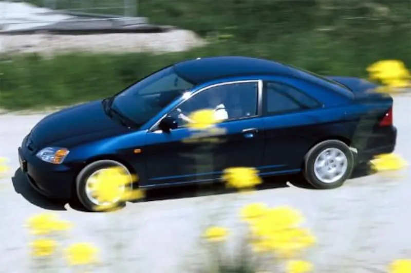 Honda Civic Civic 1.7i LS 7